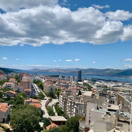 Adriatic Skyview Апартаменты